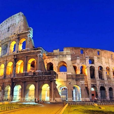 Colosseo Boutique Apartment Roma Exterior foto